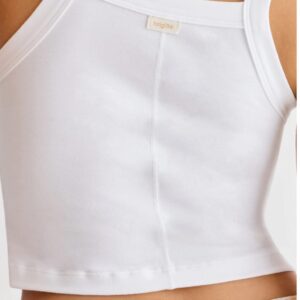 BRIGITTE PANTIES UMA MUSCULOSA BLANCA