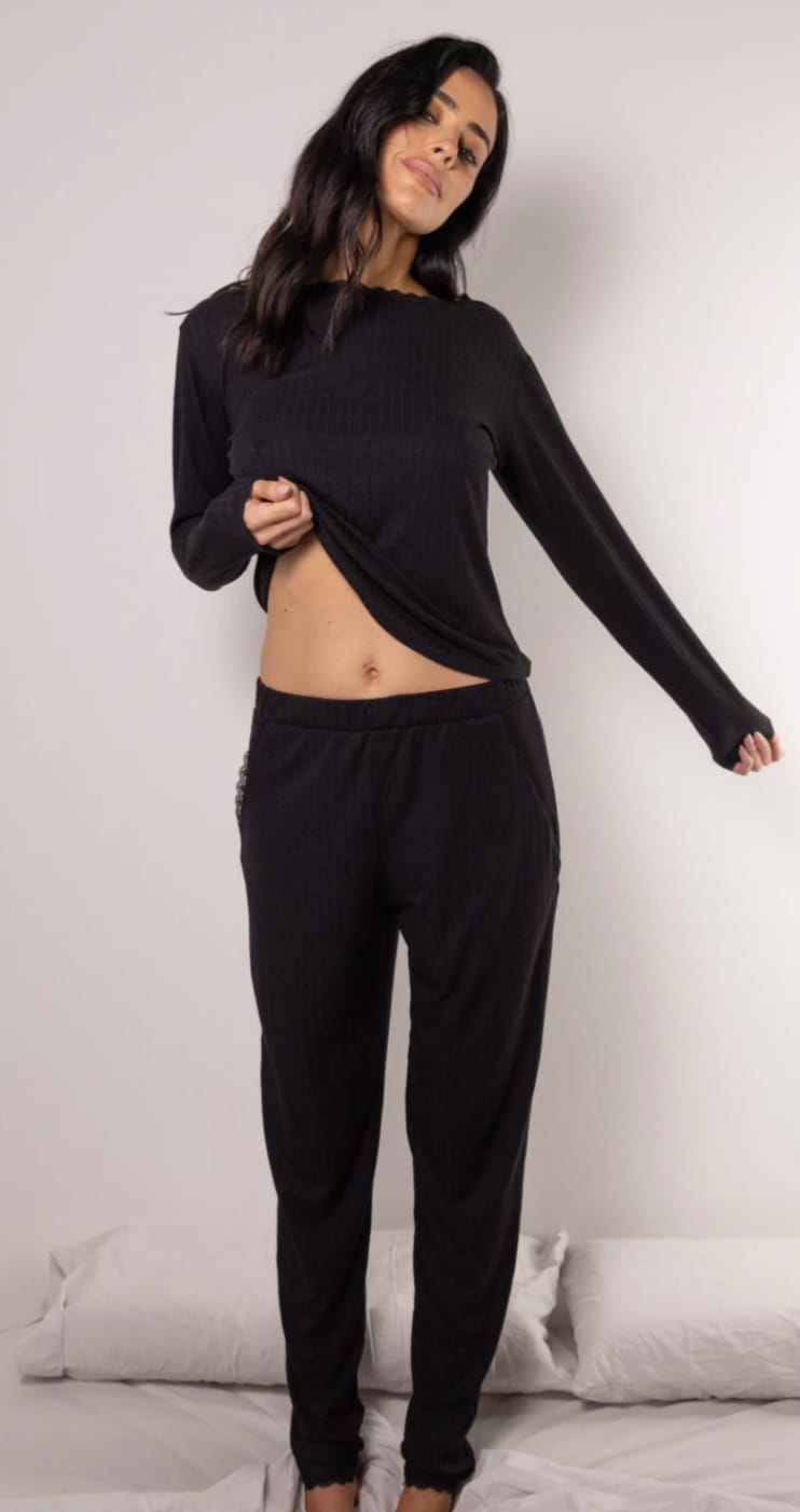 ANDRESSA PIJAMA ART P9043 CASACA DESJUGADA CON PUNTILLA NEGRO